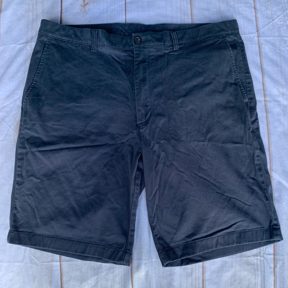Roundtree & Yorke Navy Flat Front Shorts Size 40
